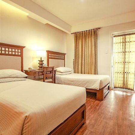 Hotel Emilia Davao Exterior foto