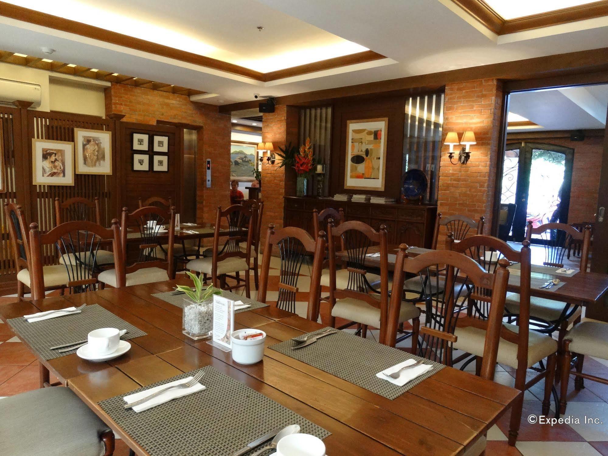 Hotel Emilia Davao Exterior foto